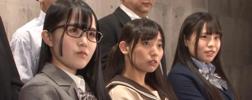 还是日本人玩得变态 番号RCTD-545 Kabebuttx乱伦游戏 爸爸哥哥大战妈妈妹妹