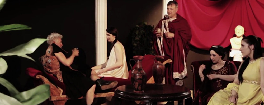 欧美SM工作室ElitePain蹂躏调教现场 重现古罗马女奴凌辱时刻 多位美女全裸接受主人暴力鞭打直至高潮失禁