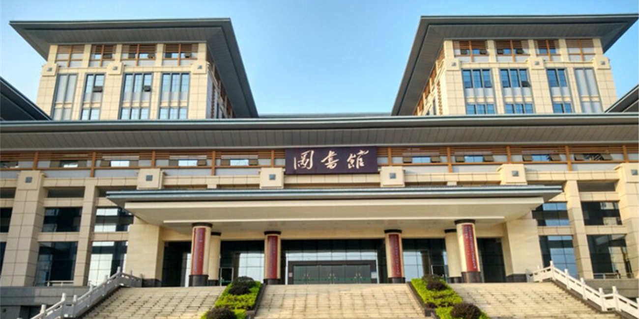 【小妹妹你还是太嫩!!!】广西中医药大学中医10班「李佳璩」被渣男套路 不雅紫薇视频遭网络疯传!!!