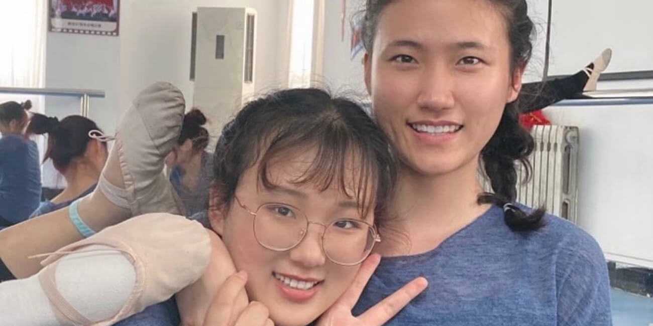 大学女生宿舍 2个被偷拍了裸体 2个拍了逼没露脸 视频曝光流出!!!