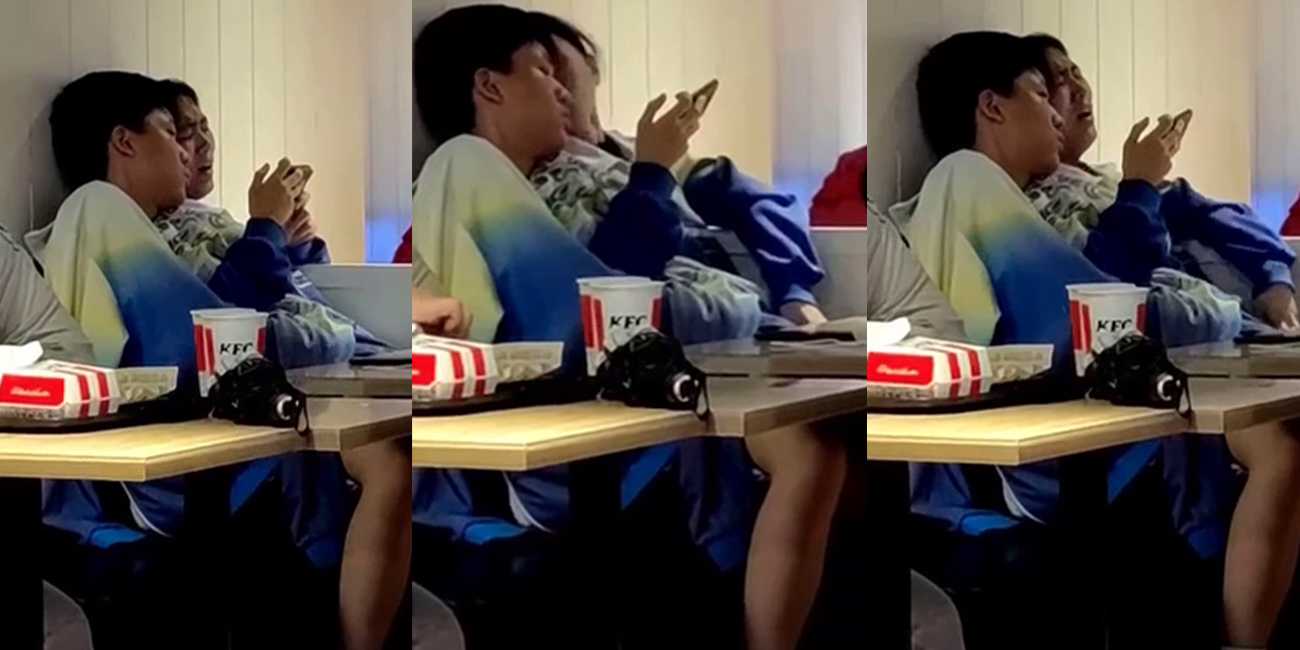 女同学玩手机玩的浑身颤抖 真的是在玩手机吗