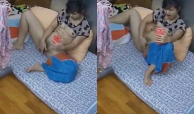 妹子品学兼优但也要劳逸结合 练完琴找男友视频自慰 双手抠出残影